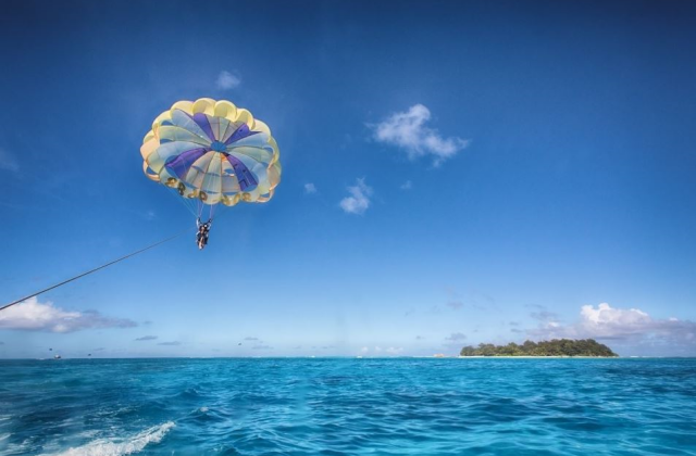 사이판 마나가하섬 해양 스포츠 & 그로토 동굴 스노클링 투어