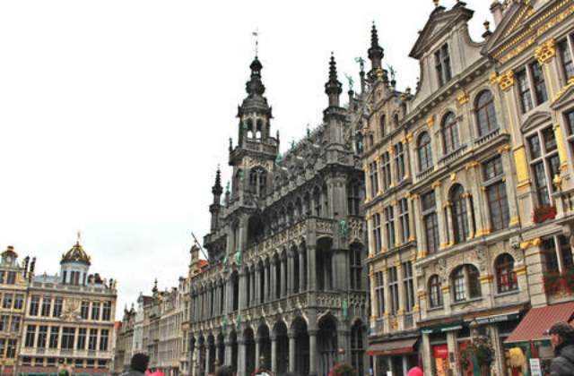 파리 출발: 벨기에 브뤼셀, 브뤼헤로 떠나는 감성 일일 투어