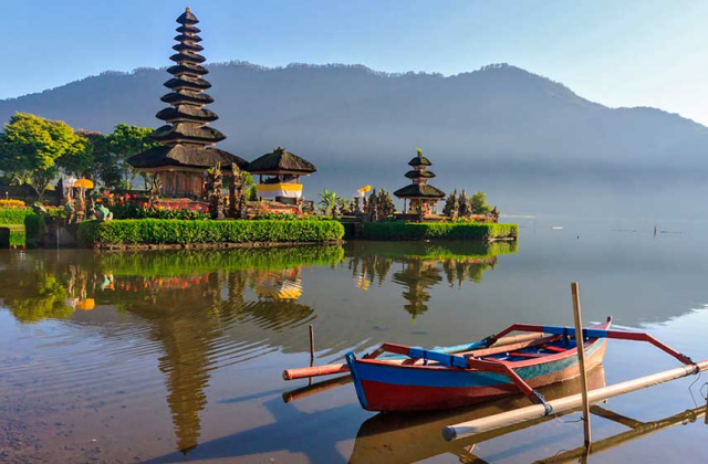 Bali: Mystical Bedugul & Tanah Lot Temple Sunset Tour