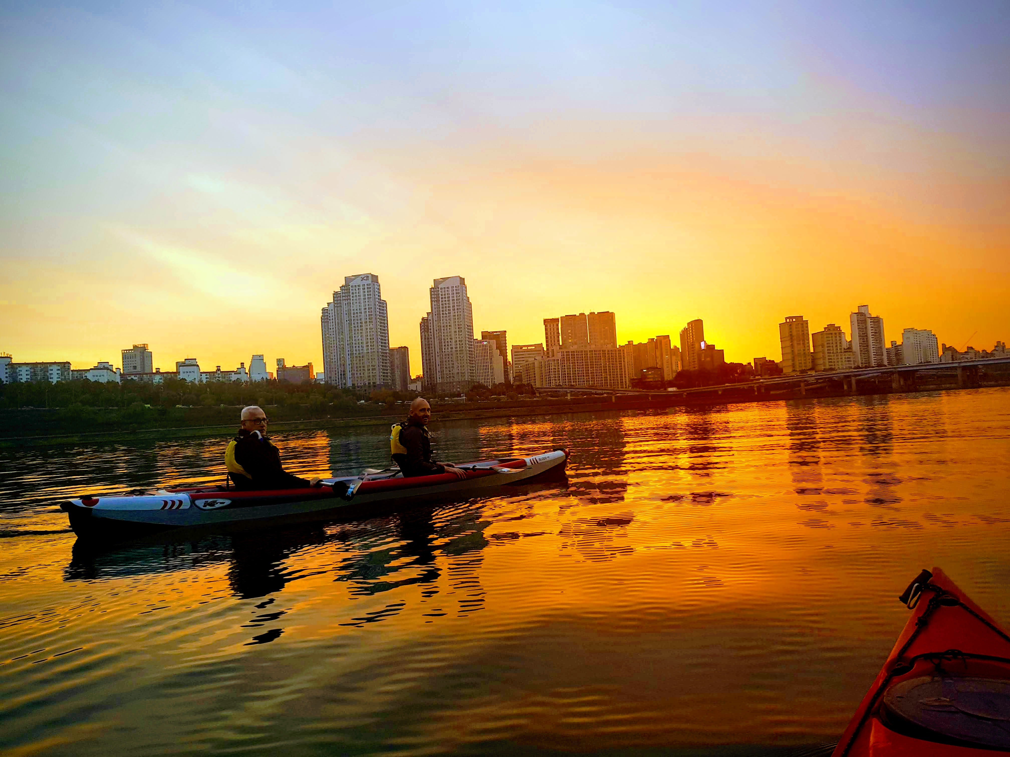 서울 한강 루나루 카약 & 패들보드 (선셋 / 데이)