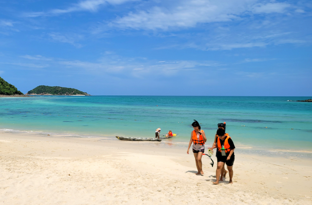 파타야 꼬사메산 스노클링과 카오키여우 오픈주 단독 투어 (방콕, 파타야 출발)