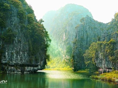 닌빈 짱안 & 항무어 알짜배기 투어 (하노이 출발 / 리무진 차량)