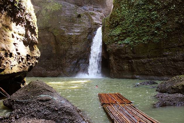 마닐라 팍상한 폭포 & 88 온천 일일 투어