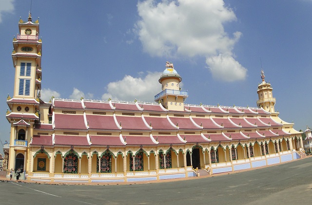 호치민 출발: 카오다이 사원 & 바덴산 일일 투어 (WAUG Exclusive)