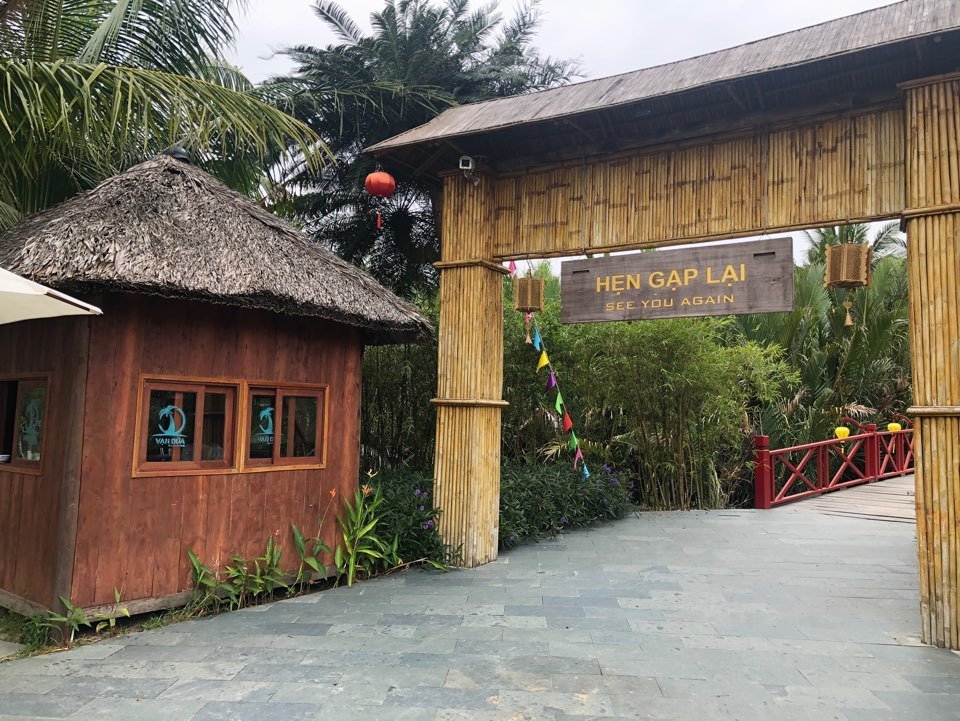 호이안 가성비 올드타운 야경투어 (바구니배 + 망고도시락 + 야시장 + 호텔픽드랍)