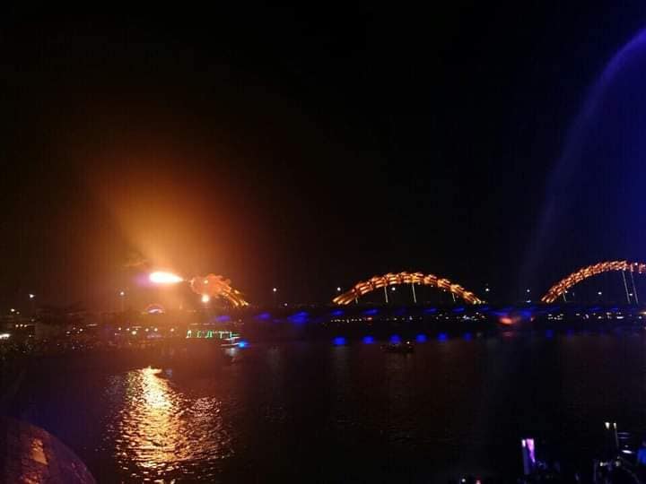 다낭 한강 드래곤 비어 크루즈