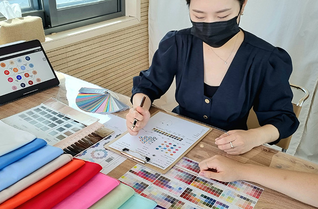 서울 성수 퍼스널 컬러로 나만의 매력 찾기 (16 타입)