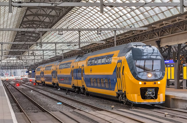 Amsterdam Central Station - Schiphol Airport Train Ticket