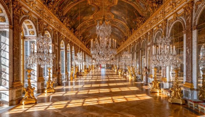 ヴェルサイユ宮殿 & 庭園 & トリアノンリアルタイムチケット