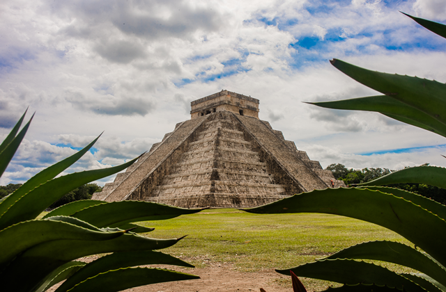 Chichen Itza & Valladolid & Cenote Historical Tour in Mexico