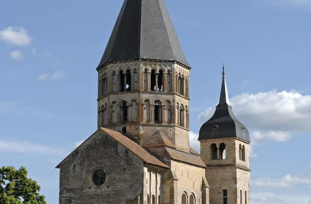 クリュニー修道院＆博物館 優先入場チケット