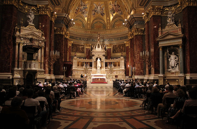 Budapest: St. Stephen's Basilica Organ Concert with Skip-the-Line Access
