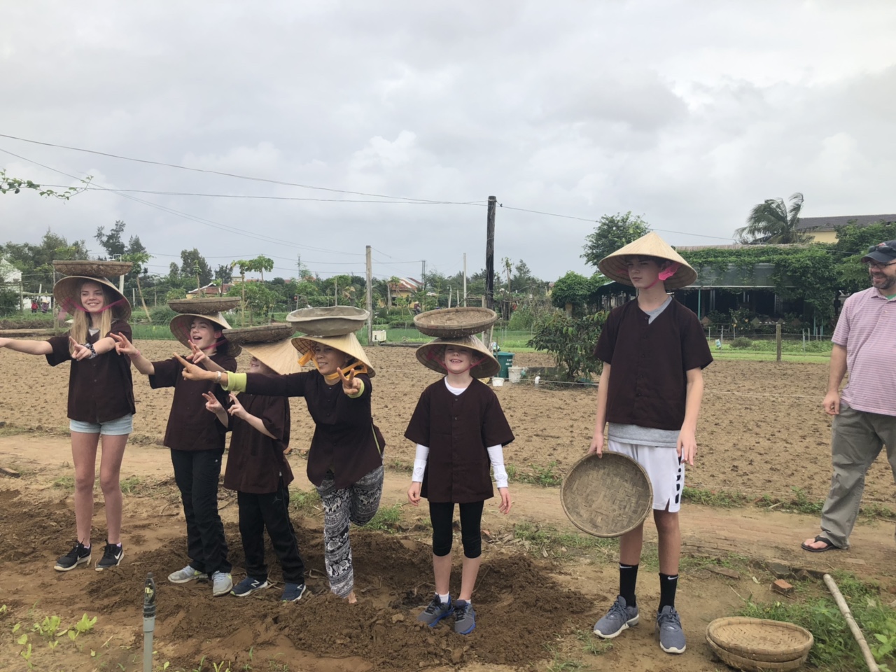 리얼 로컬 호이안 짜궤 농장 투어 (다낭 출발)