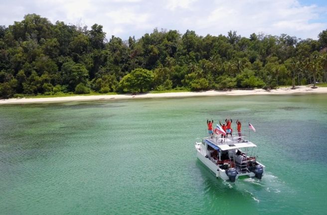 Kota Kinabalu Gaya Island Ocean Safari Fishing Tour