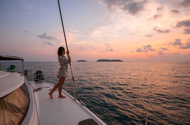 푸켓 산호섬 선셋 요트 투어