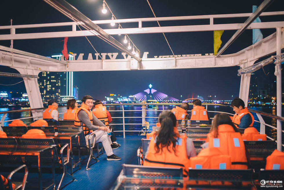 다낭 미쑤엉 한강 리버 크루즈