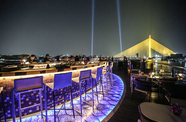 방콕 반얀트리 사프란 디너 크루즈