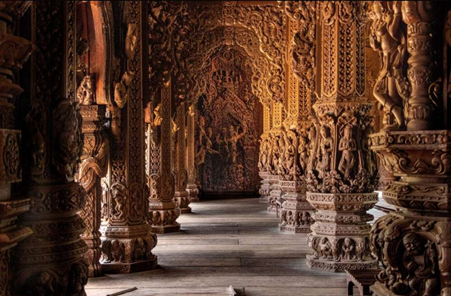 파타야 진리의 성전 입장권 (당일 예약 가능)