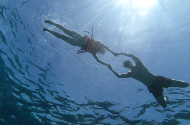 보라카이 미스터 크리스탈 블루 호핑투어 (크리스탈코브 + 씨푸드바베큐 뷔페 + 카와 스파 + 스노클링)