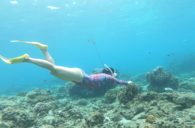 보라카이 미스터 크리스탈 블루 호핑투어 (크리스탈코브 + 씨푸드바베큐 뷔페 + 카와 스파 + 스노클링)