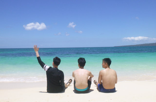 보라카이 미스터 크리스탈 블랙 호핑투어 (크리스탈코브 + 바베큐 뷔페 + 카와 스파 +스노클링 + 헬멧다이빙)