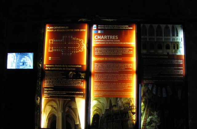 루와르의 샹보르 성, 앙부아즈 성 혹은 샤르트르 단독 투어