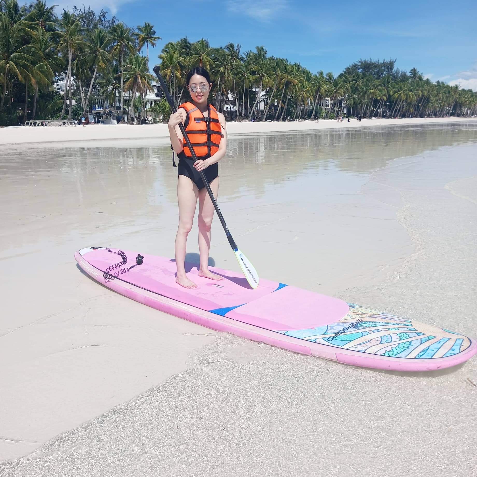 보라카이 미스터 크리스탈 레드 호핑투어 (크리스탈코브 + 바베큐 뷔페 + 카와스파 + 스노클링)