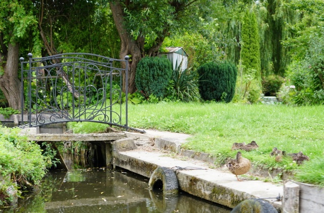 랑스 루브르 박물관 & 아미앵 단독 투어 (파리 출발)