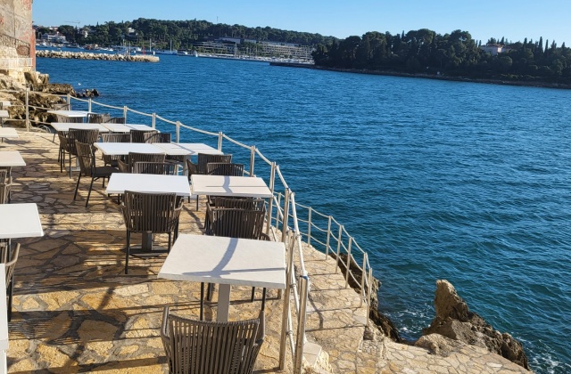 오파티야 & 모토분 & 로비니 이스트리아 반도 일일 투어 (돌핀 투어 포함)