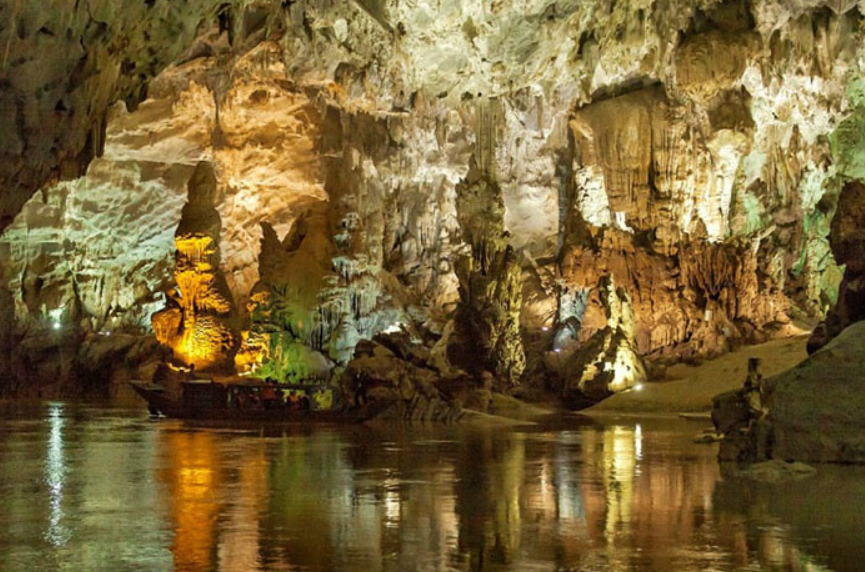 Hue: Paradise Cave Tour