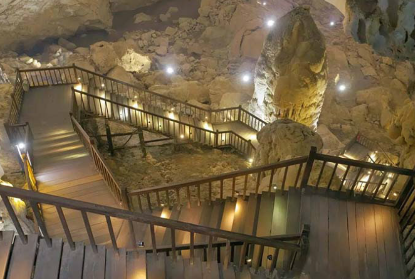 Hue: Paradise Cave Tour