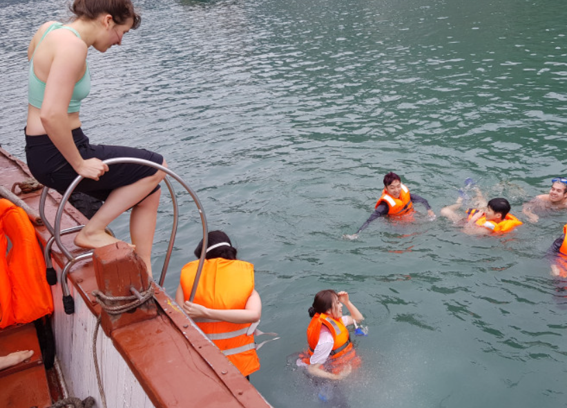 [1-Day Trip] Hanoi Departure: Halong Bay Journey Premium 4-Star Cruise Tour