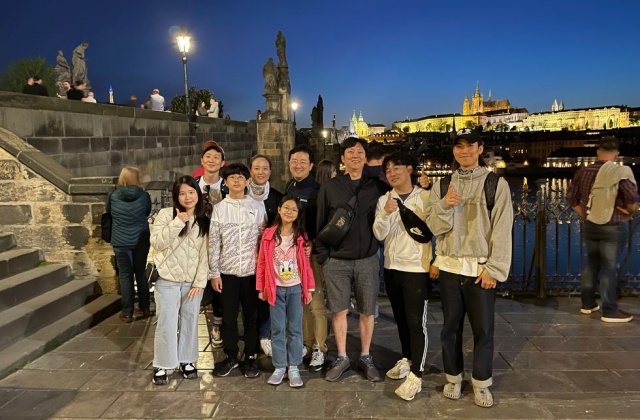 프라하 체코 공인 가이드와 만나는 프라하성 오후 투어