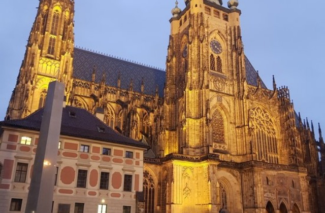 프라하 체코 공인 가이드와 만나는 프라하성 오후 투어