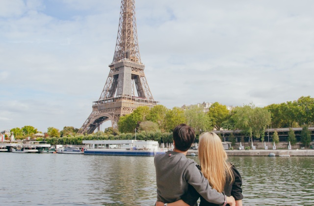 파리 에펠탑 로맨틱 스냅 투어 by 리얼스타일
