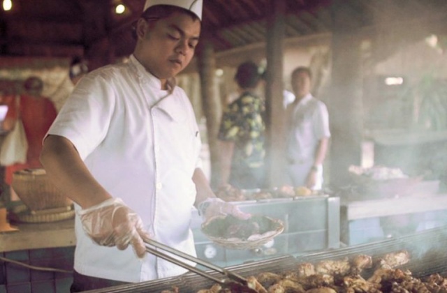 バリ・アリストキャットクルーズ