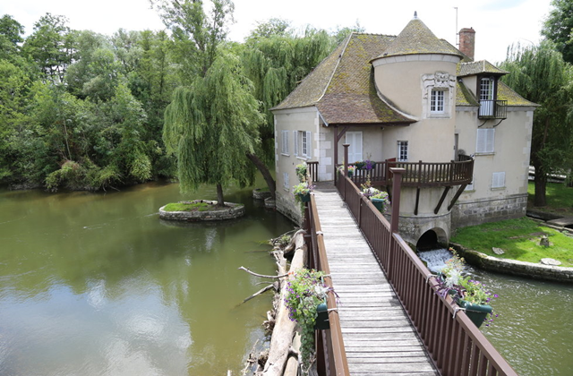 퐁텐블로성, 바르비종, 시슬리 마을 투어 (파리 출발)