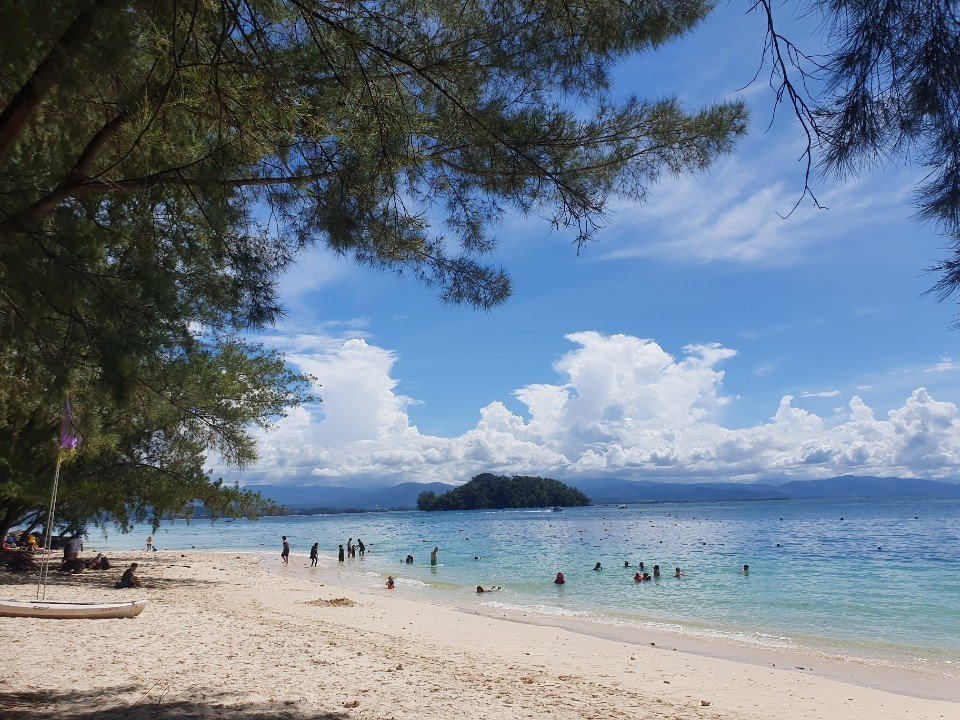 코타키나발루 마누칸섬 스노클링 호핑투어 (해양스포츠 자유 추가)
