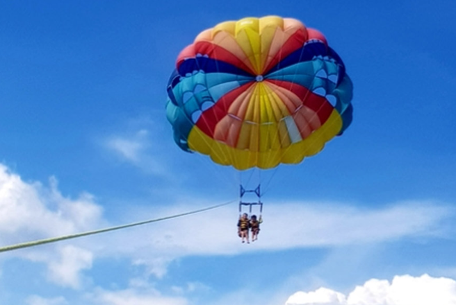Kota Kinabalu Flying Massage Package - Sapi Island Hopping & Parasailing + Massage (Free Banana Boat Event)