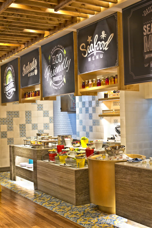 マニラ・ザパントリービュッフェ(ドゥシタニ マニラ)