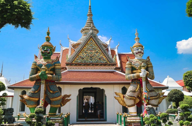 방콕 왕궁 & 아이콘시암 & 워터버스 & 아유타야 단독 투어 (왕복차량/한국어가이드 포함)