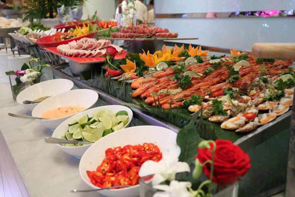 쉐라톤 나트랑 호텔 피스트 씨푸드 뷔페