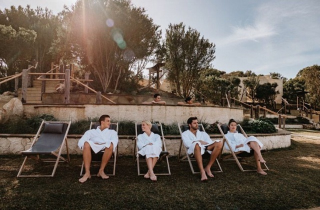 [오지나라] 모닝턴 온천 - 붉은 노을 속, 가장 여유로운 힐링 온천