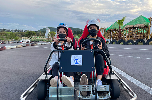 제주 목장카페 드르쿰다 카트 체험권