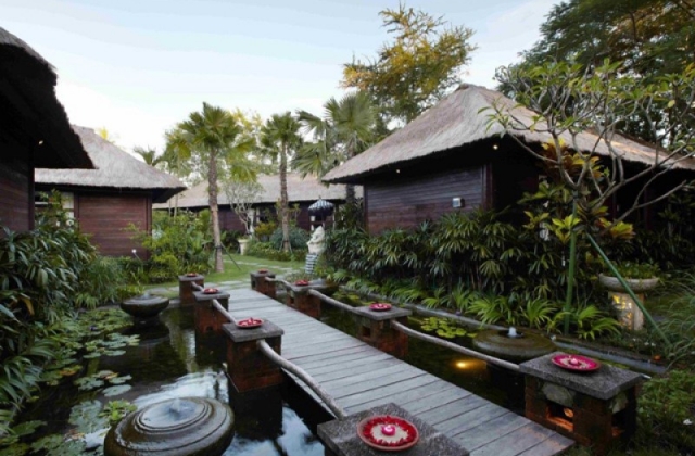 발리 누사두아 엠스파 마사지