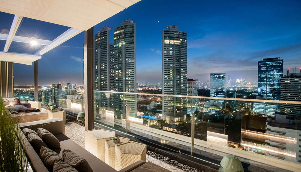 노보텔 방콕 스쿰빗 20 스카이 온20 루프탑 바 - 아시아 태평양 최고의 루프탑 바 선정
