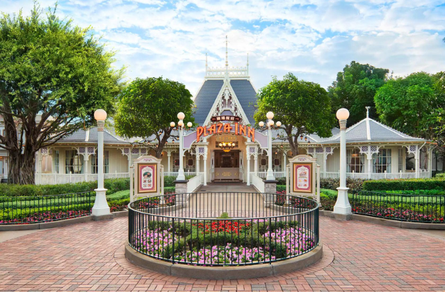 홍콩 디즈니랜드® 플라자 인 스페셜 식사 쿠폰 (딤섬 & 바베큐 스페셜티 세트 메뉴)