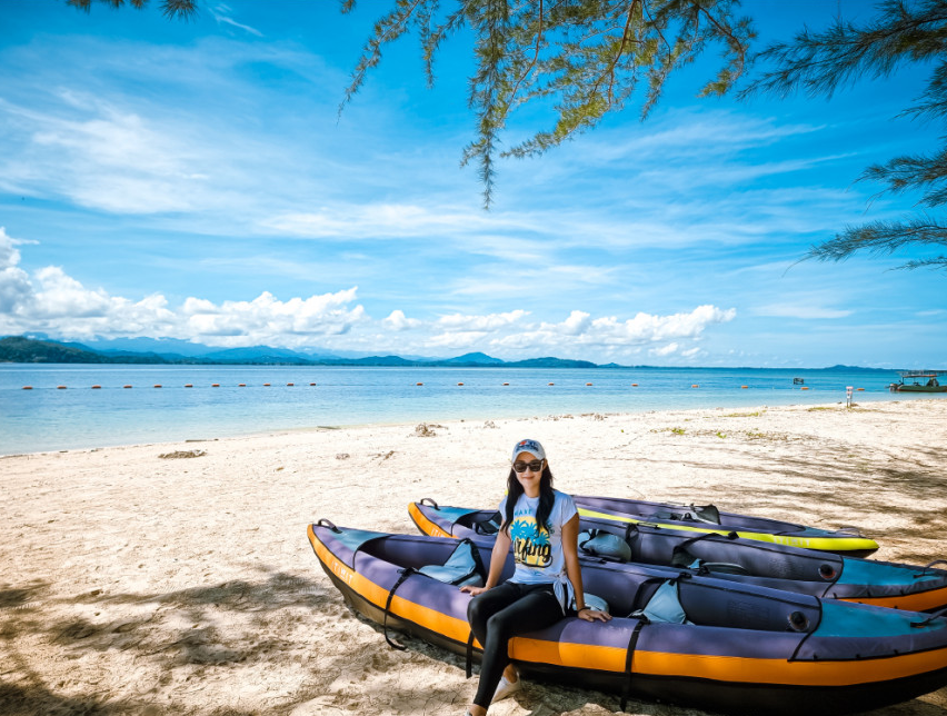 코타키나발루 디나완 섬 호핑 & 봉가완 반딧불 투어