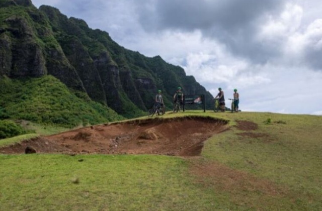 Hawaii Kualoa Ranch Electric Bike Tour