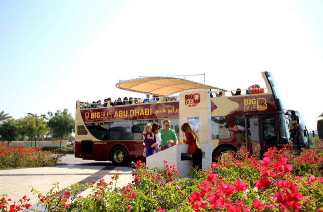 Abu Dhabi: Big Bus Hop-On Hop-Off Bus Tour (1/2-Day)